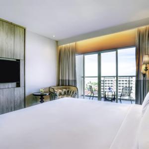 отель Mercure Langkawi Pantai Cenang