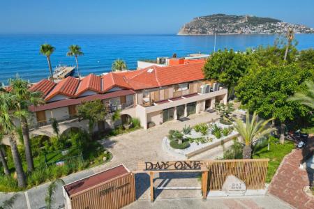 Отель Day One Beach Resort & SPA в Аланья - Турция