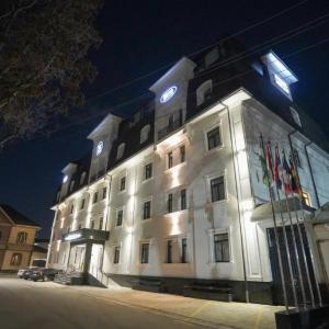 отель Milan Hotel