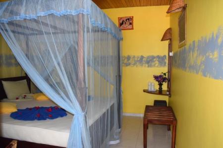 Отель Whitepearl Beach в Хиккадува - Шри-Ланка