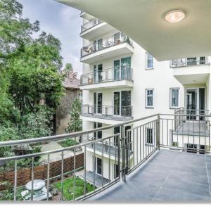 отель Nova City Aparthotel