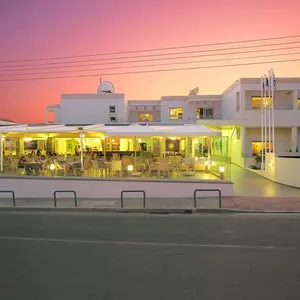 отель Euronapa Hotel
