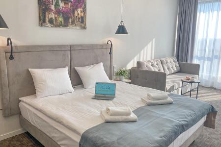 Отель Sun City and Sea season Apartments на Ленина 52 (ЖК Кристалл) в Светлогорск - Россия