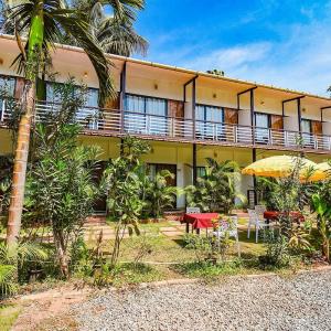 отель YogiTree Beach Resort & Cafe