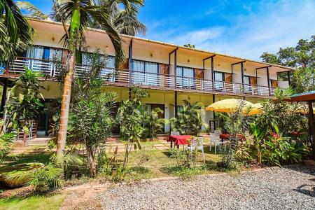 Отель YogiTree Beach Resort & Cafe в Морджим - Индия