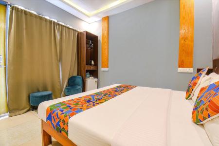 Отель YogiTree Beach Resort & Cafe в Морджим - Индия