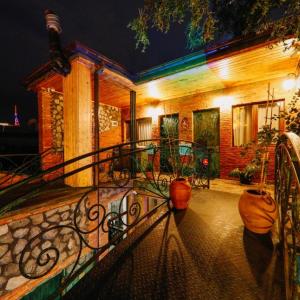 отель Hotisi Hotel