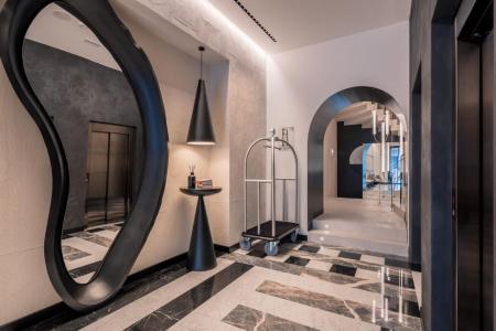 Отель Monograph Freedom Square в Тбилиси - Грузия