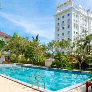 отель The Tahiti Beach Hotel