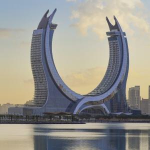 отель Fairmont Doha