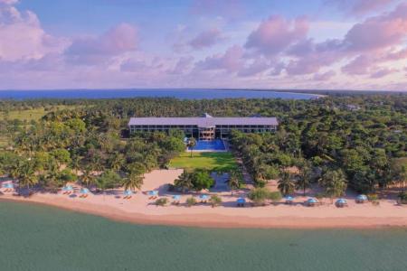 Отель Breeze Pasikudah в Пассекудах - Шри-Ланка