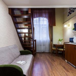 отель Всем Дом на Тучков 24