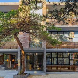 отель Bruni Loft Hotel