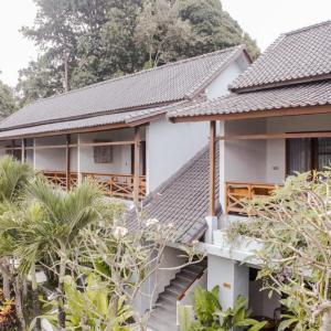 отель Dinara Ubud