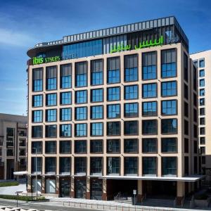отель ibis Styles Dubai Deira