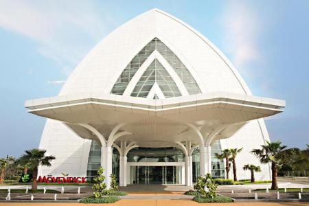 Movenpick Hotel & Convention Centre KLIA