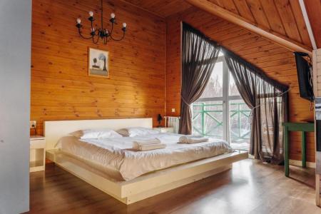 Отель Байкал Хан Листвянка в Байкал - Россия