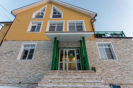 Отель Байкал Хан Листвянка в Байкал - Россия