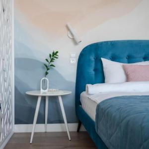 отель Апартаменты На Сергеева 61