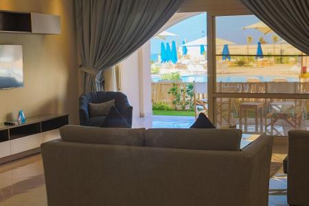 Aqua Heneish Beach Resort