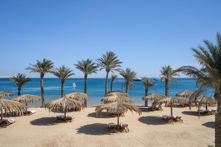 Serry Beach Resort