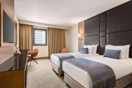 Отель Tryp by Wyndham Istanbul Sisli в Шишли - Турция