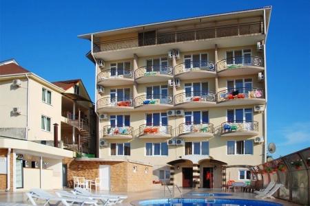 Отель LooBeach в Лоо - Россия