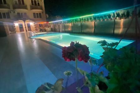 Отель LooBeach SeaView в Лоо - Россия