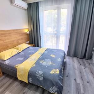 отель Комплекс апартаментов Gold Rodina