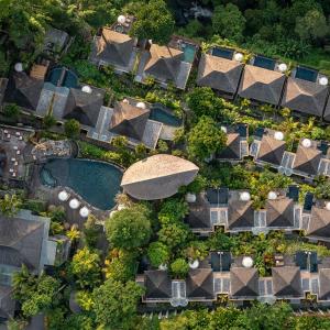 отель The Kayon Valley Resort