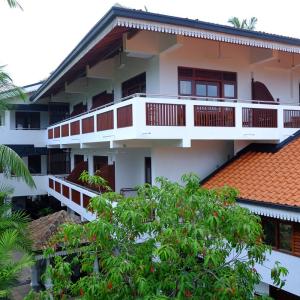 отель Amal Beach Hotel