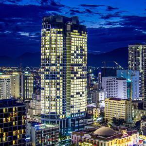 отель The Empyrean Nha Trang