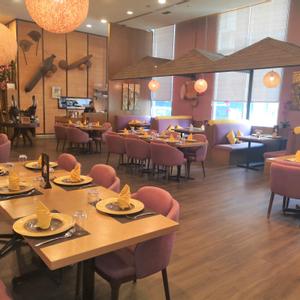 отель Cormar Suites
