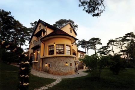 Отель Ana Mandara Villas Dalat Resort & Spa в Далат - Вьетнам