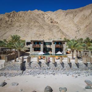отель Six Senses Zighy Bay