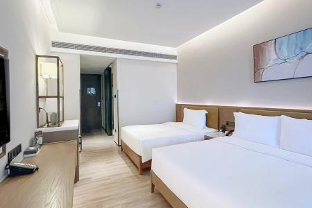 Отель Holiday Inn & Suites Sanya Yalong Bay в Бухта Ялонг - Китай