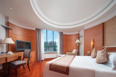 Отель Baohong Hotel Sanya в Дадунхай - Китай