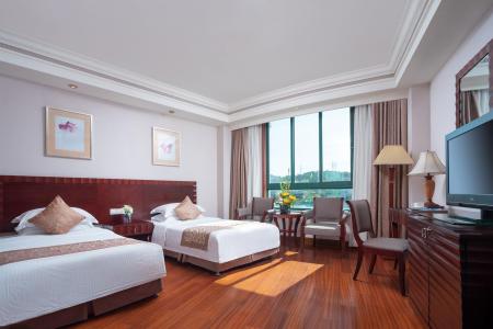 Отель Baohong Hotel Sanya в Дадунхай - Китай