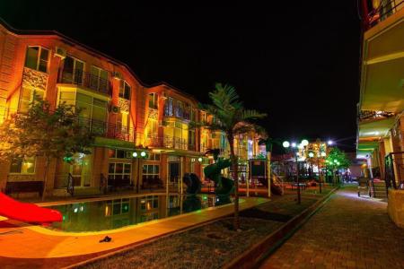 Ramina Hotel (Избербаш)