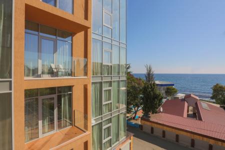 Отель Art House Hotel в Алушта - Россия