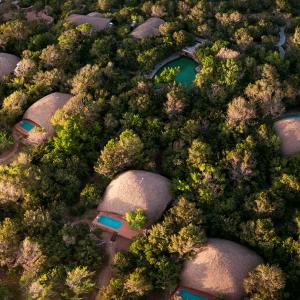 отель Uga Chena Huts
