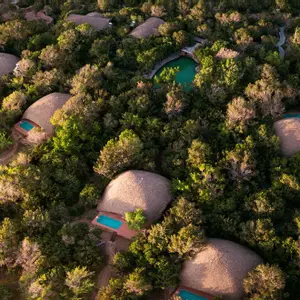 отель Uga Chena Huts