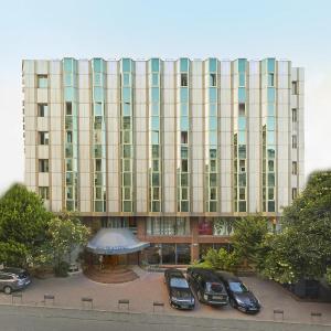 отель All Seasons