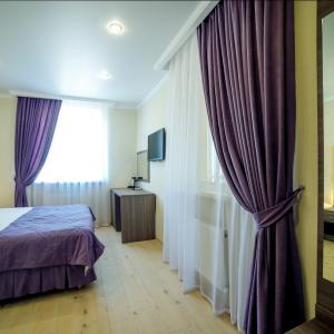 отель Hare house