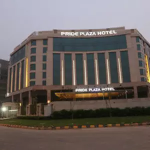 отель Pride Plaza Hotel Aerocity New Delhi