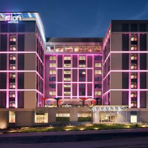 отель Aloft Muscat