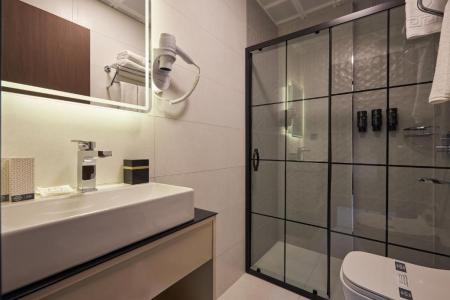 Отель Operla Airport Hotels Trademark Collection By Wyndham в Арнавуткёй - Турция