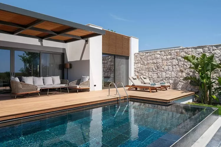 Anda Barut Collection
