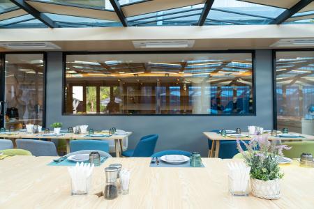 Отель Wyndham Garden Naithon Phuket в пляж Най Тхон - Таиланд