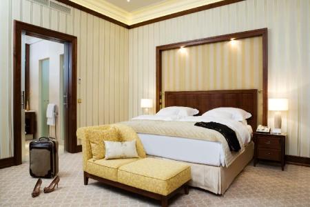 Excelsior Hotel Ernst